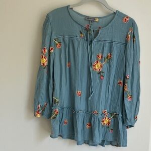 Figueroa & Flower Peasant Style, Blue Blouse with Floral Embroidery Size M